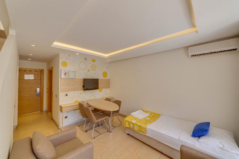 Smart Voxx Resort Hotel image