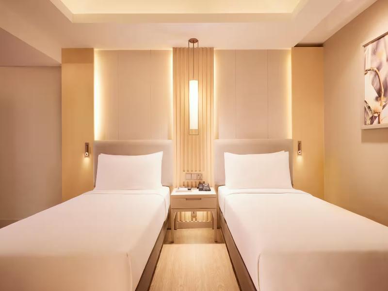 Hilton Shah Alam Glenmarie image