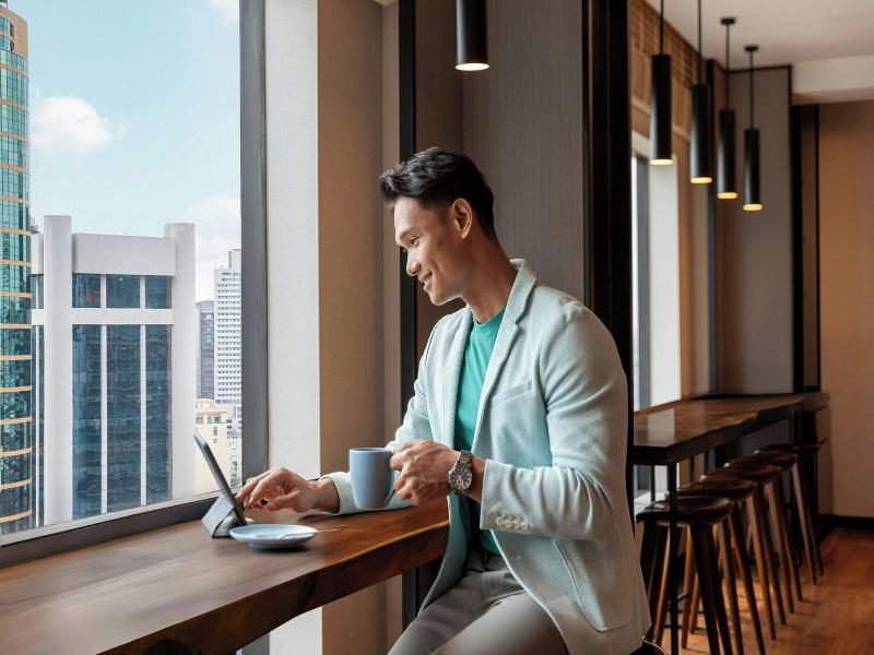 Renaissance Kuala Lumpur Hotel image
