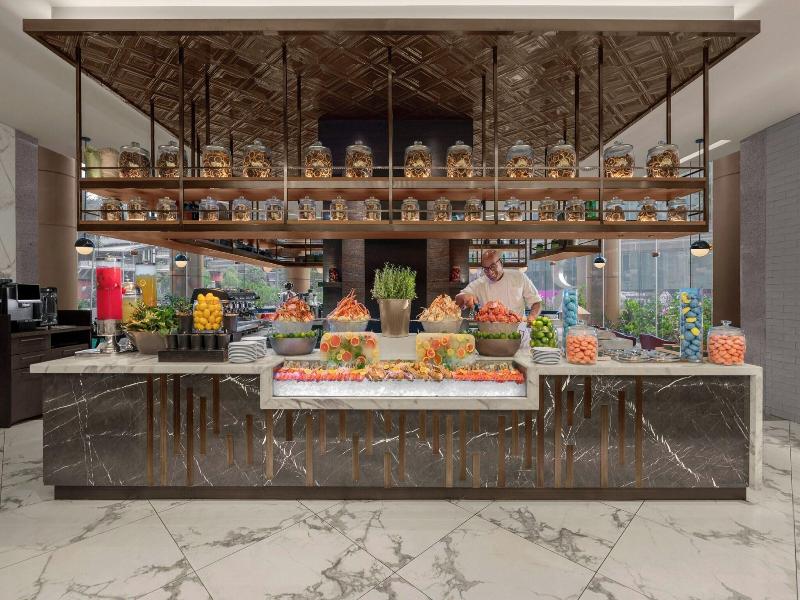Renaissance Kuala Lumpur Hotel image