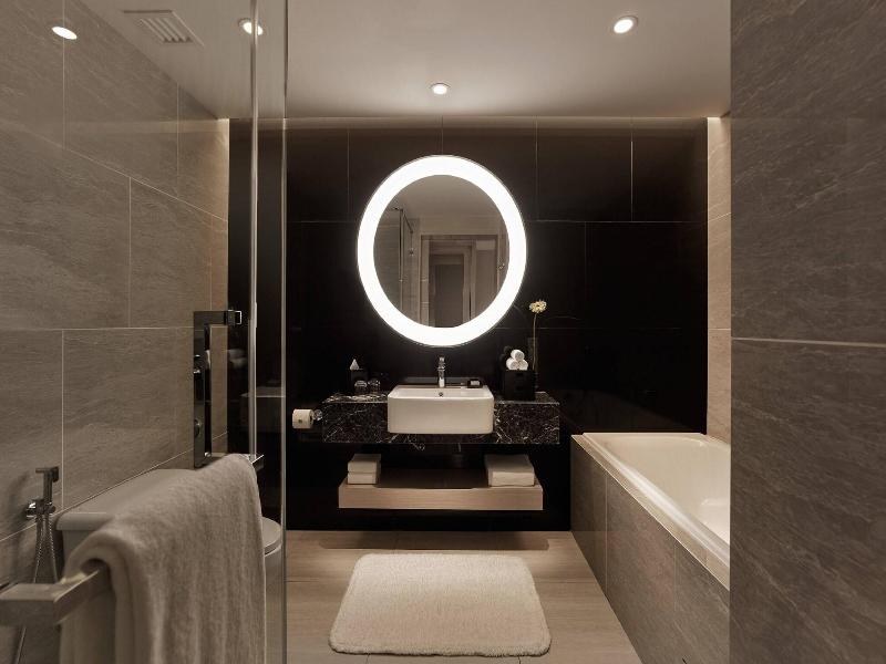 Renaissance Kuala Lumpur Hotel image