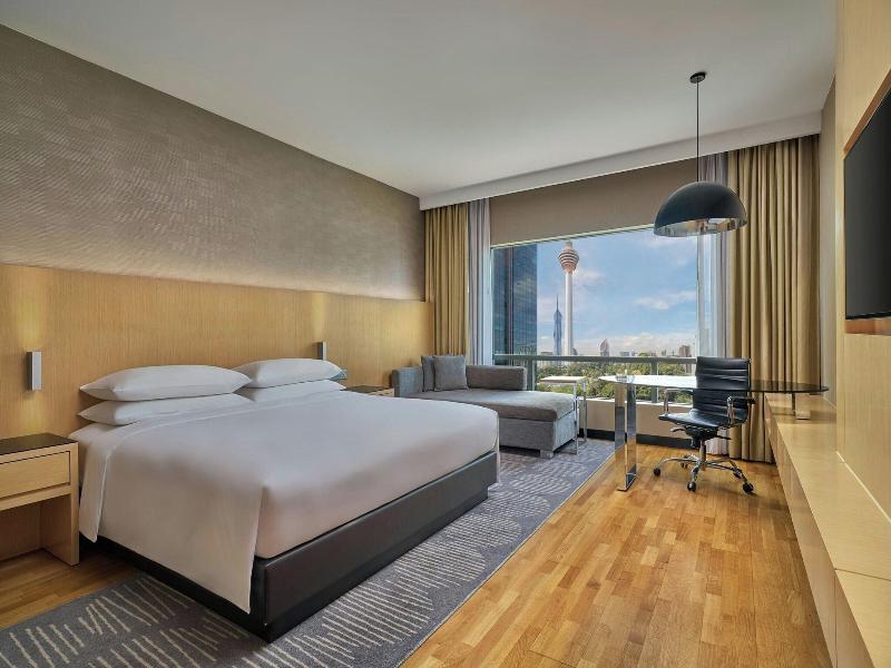 Renaissance Kuala Lumpur Hotel image