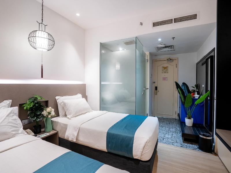 Floresta Hotel Chinatown image