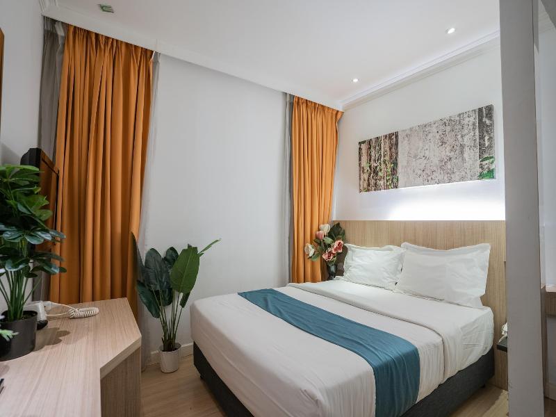Floresta Hotel Chinatown image