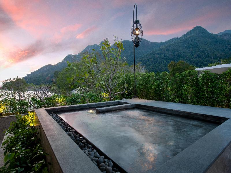 Hilton Burau Bay Langkawi Resort image