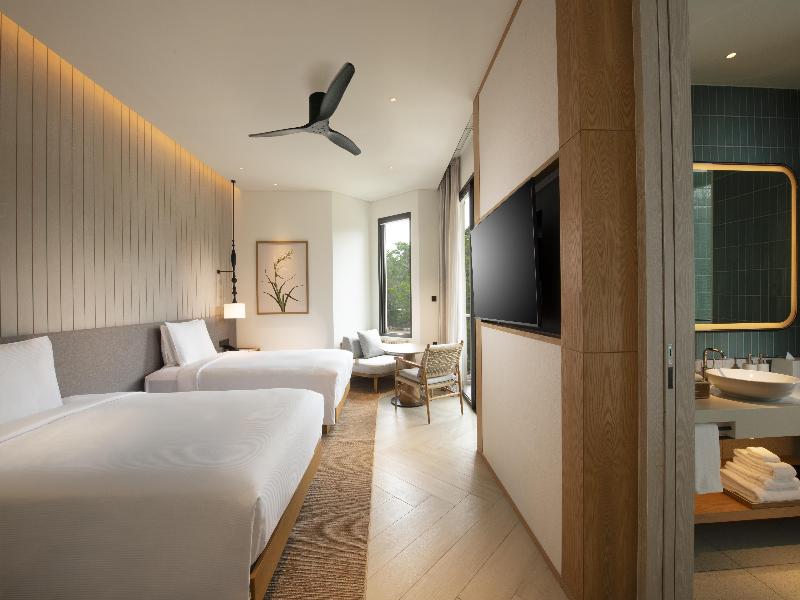 Hilton Burau Bay Langkawi Resort image