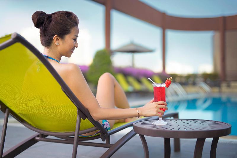 Stay in style at Holiday Inn Singapore Atrium