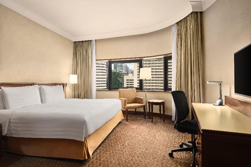 Stay in style at Holiday Inn Singapore Atrium