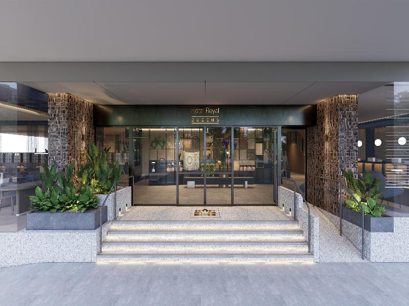 Hotel Royal Queens image