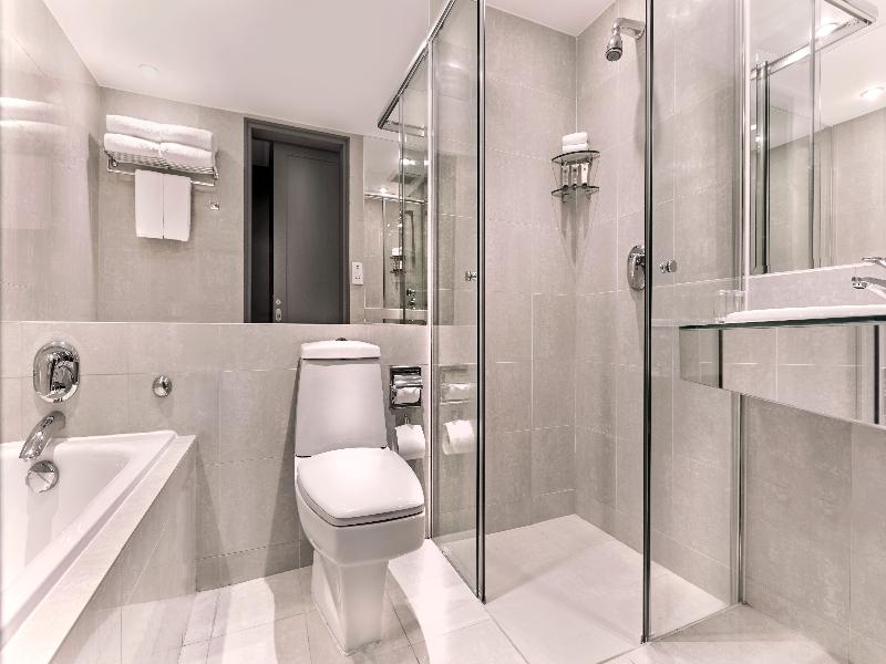 M Hotel Singapore City Centre image