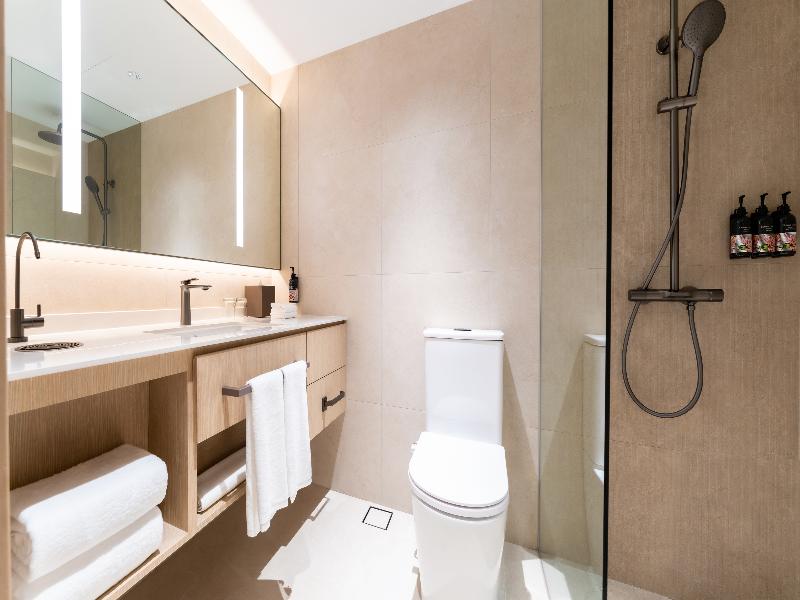 M Hotel Singapore City Centre image