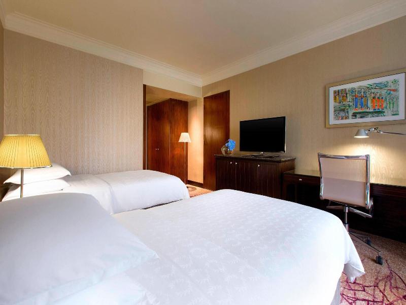 Sheraton Towers Singapore image