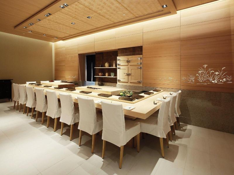 Singapore Marriott Tang Plaza Hotel image