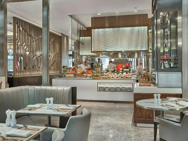 Singapore Marriott Tang Plaza Hotel image