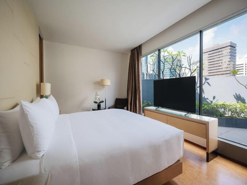 Singapore Marriott Tang Plaza Hotel image
