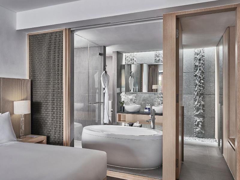 Singapore Marriott Tang Plaza Hotel image