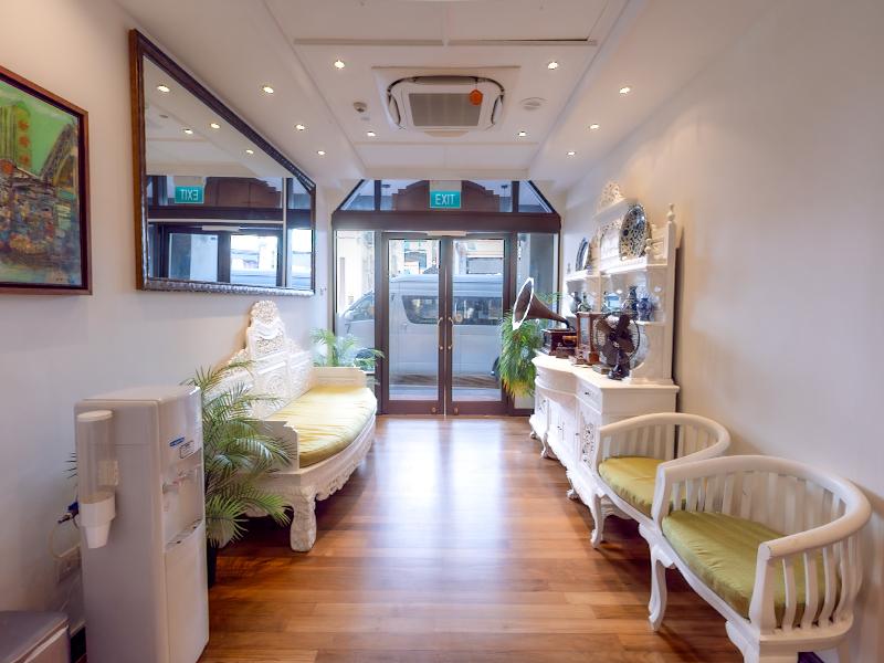iNN at Temple St by Q Loft Newly Renovated image