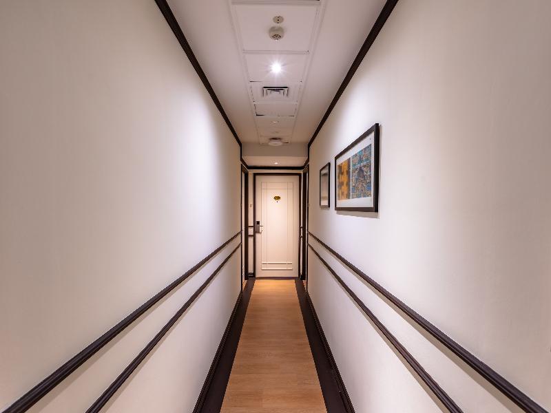 iNN at Temple St by Q Loft Newly Renovated image