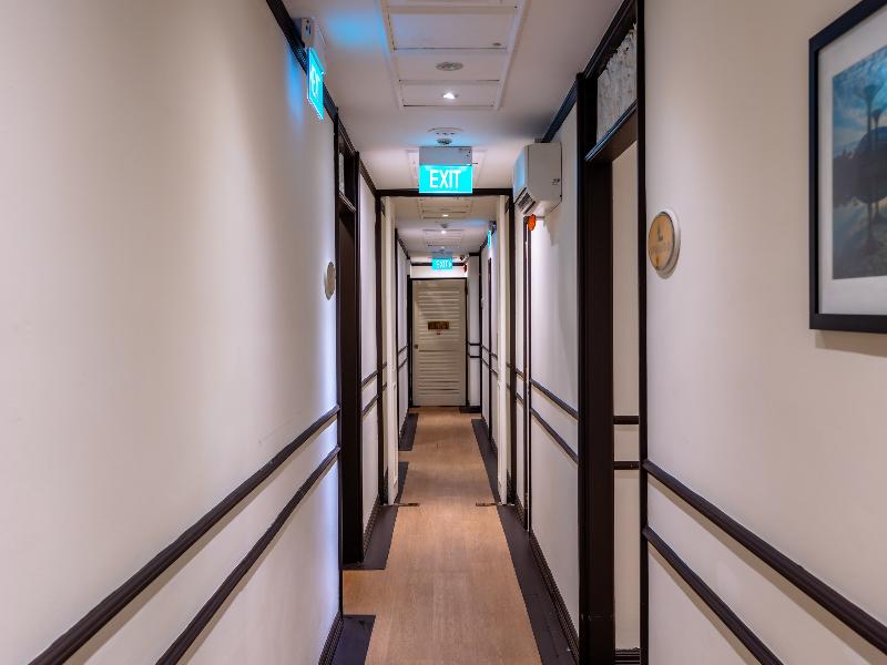 iNN at Temple St by Q Loft Newly Renovated image