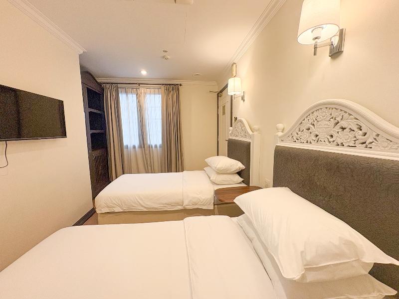 iNN at Temple St by Q Loft image