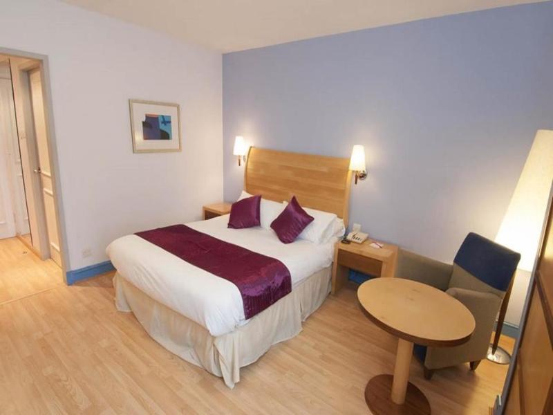 The Roebuck Inn image
