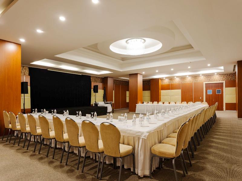 Sealight Resort Hotel image