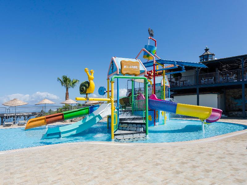 Sealight Resort Hotel image