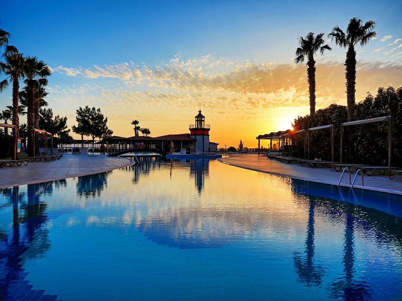 Sealight Resort Hotel image