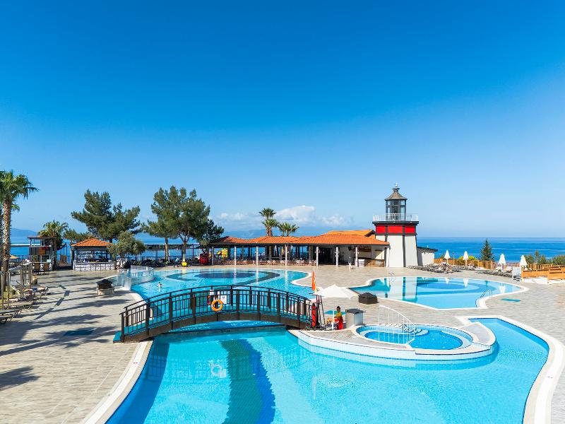 Sealight Resort Hotel image
