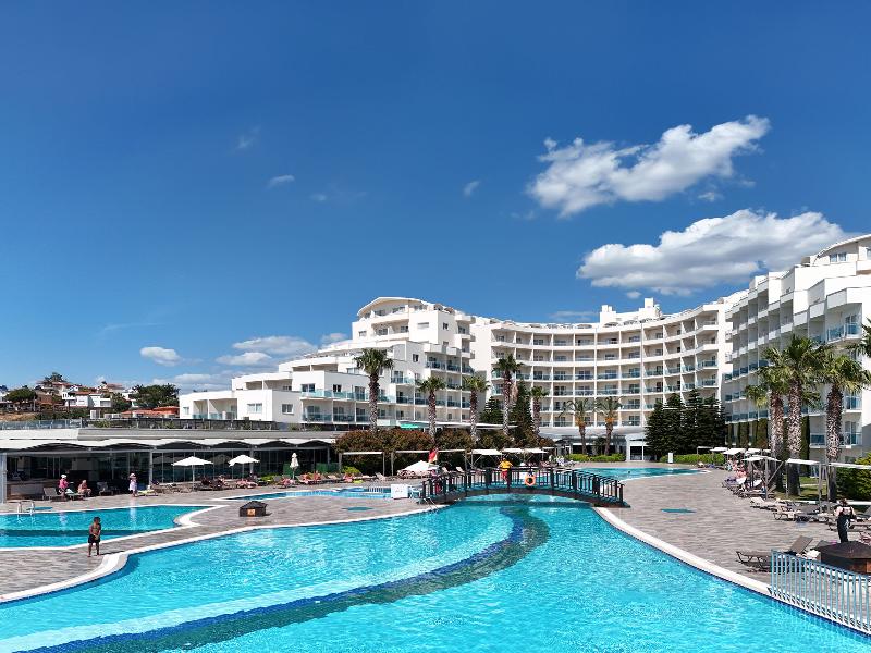 Sealight Resort Hotel image