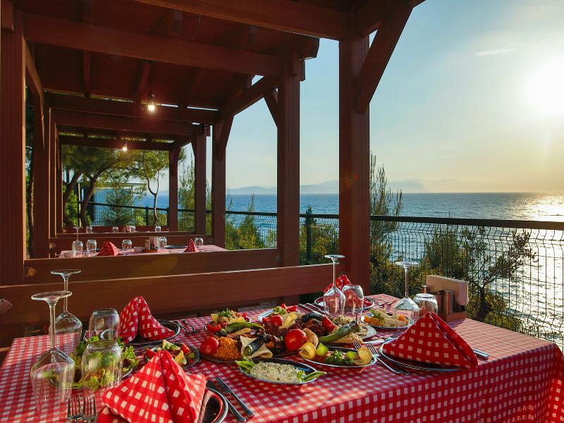 Sealight Resort Hotel image