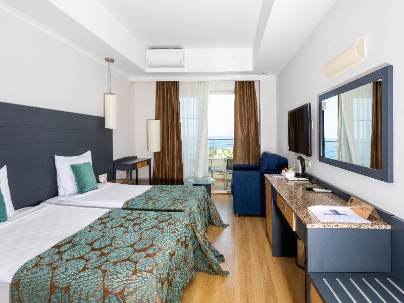 Sealight Resort Hotel image