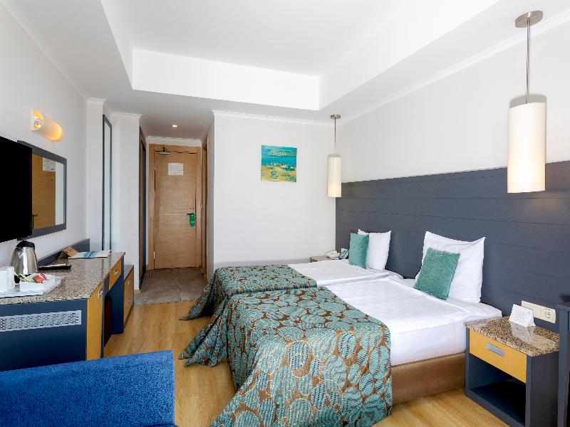 Sealight Resort Hotel image