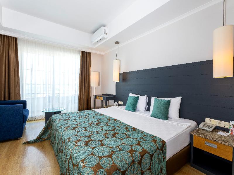 Sealight Resort Hotel image