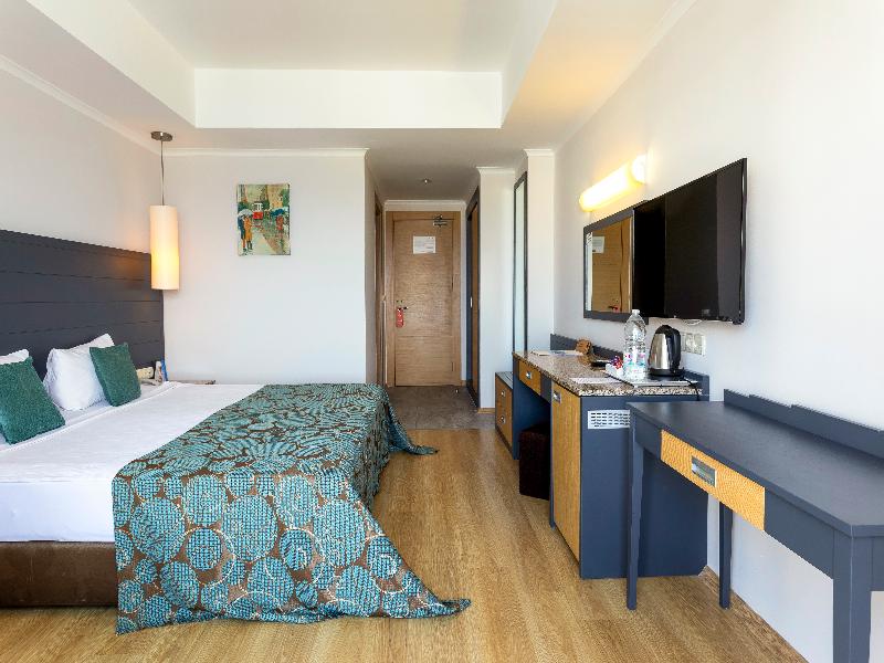 Sealight Resort Hotel image