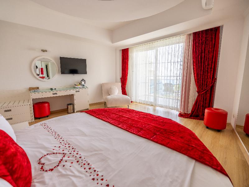 Sealight Resort Hotel image