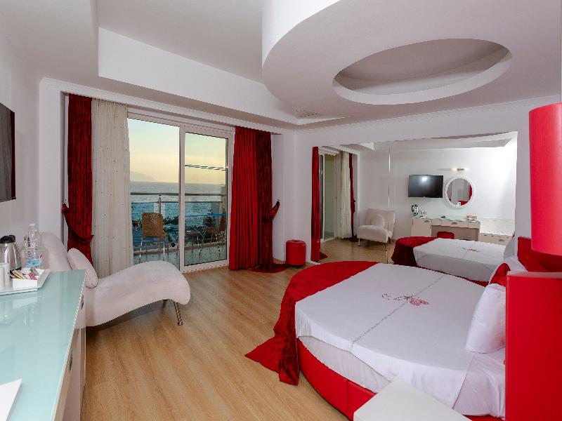 Sealight Resort Hotel image