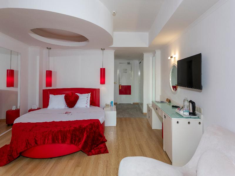 Sealight Resort Hotel image