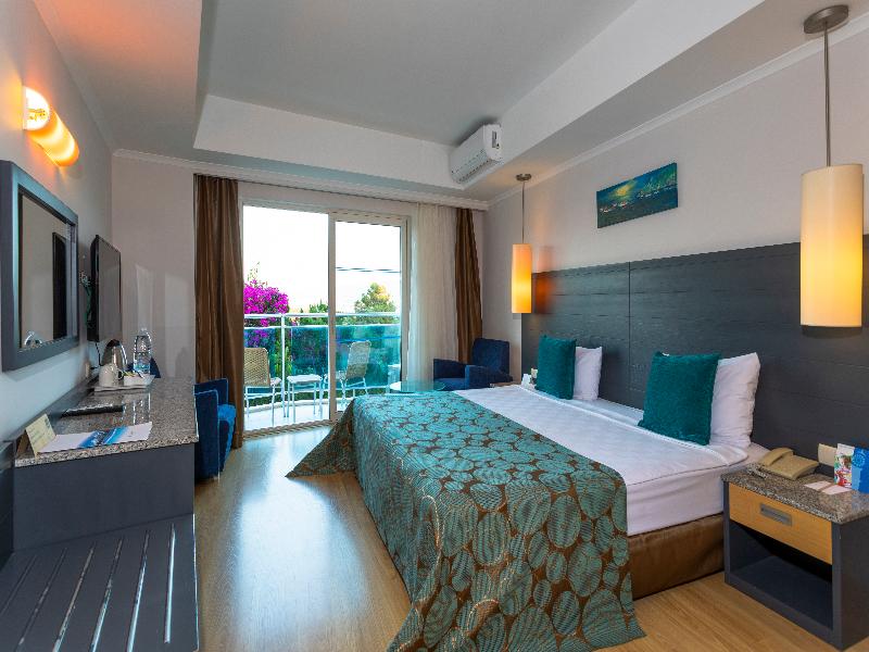 Sealight Resort Hotel image