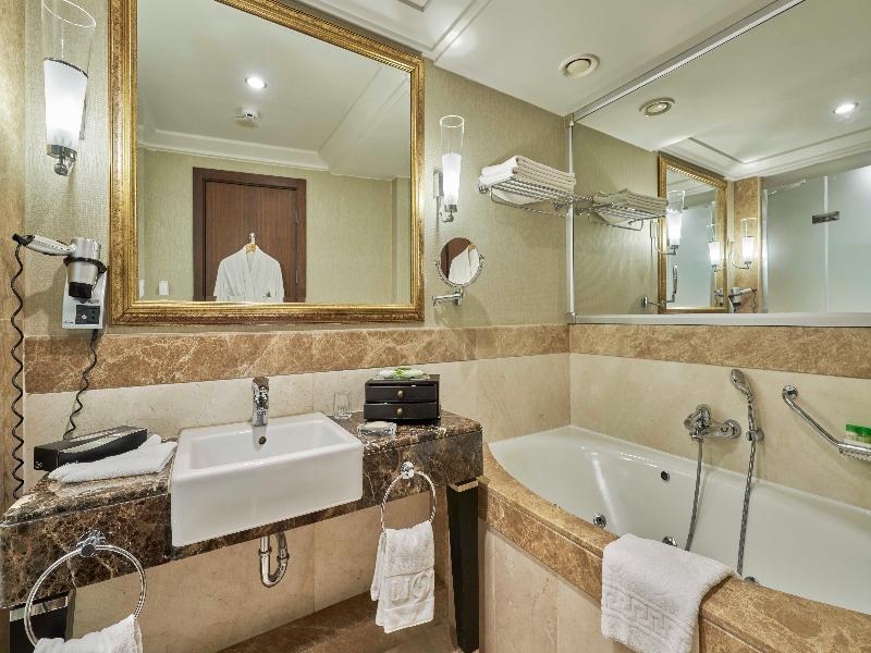 Calista Luxury Resort image