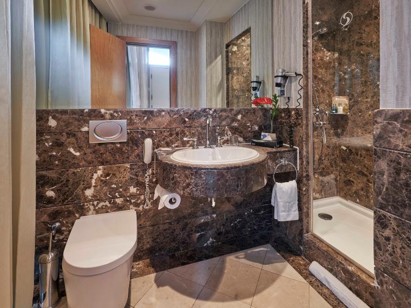 Calista Luxury Resort image