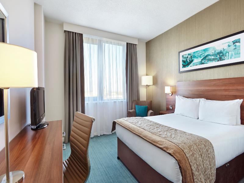 Leonardo Hotel Milton Keynes image