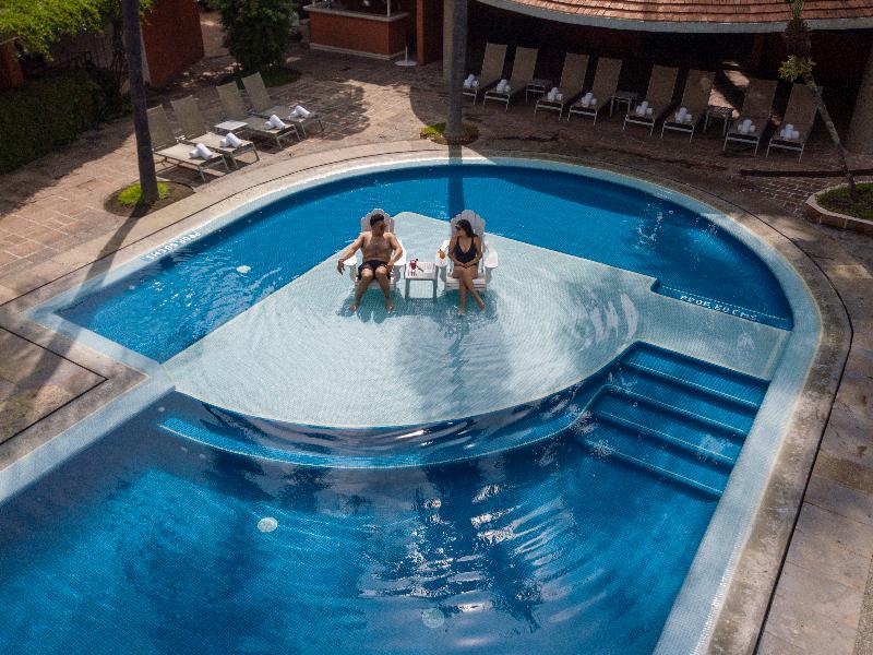 Hosteria Las Quintas Hotel & Spa image