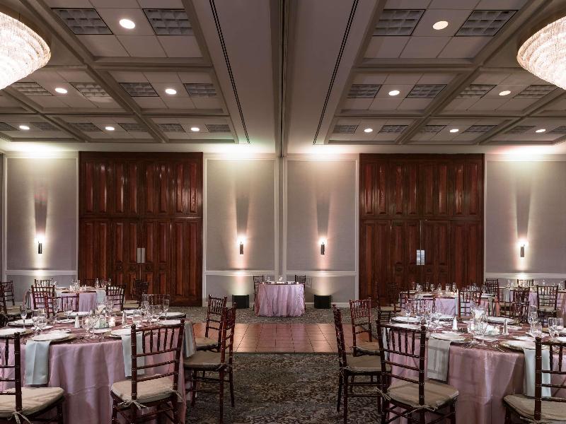 DoubleTree by Hilton Philadelphia Airport image