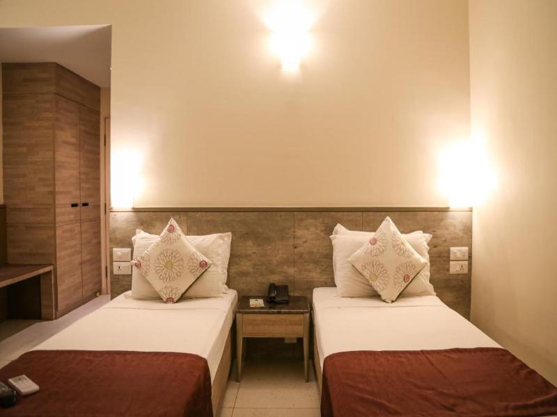 Nanu Beach Resort & Spa, Betalbatim image