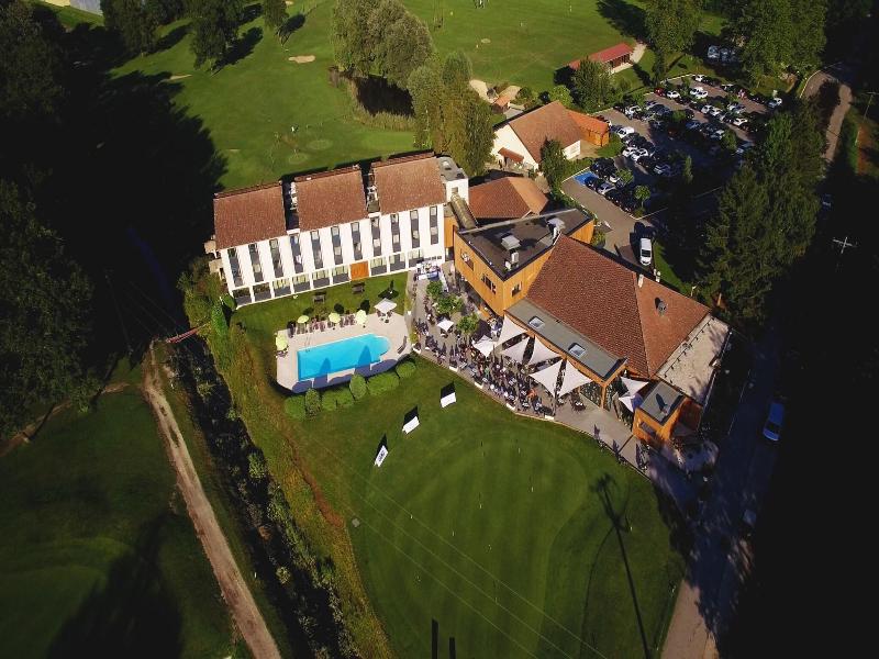 Golf Grenoble Charmeil Domaine de Charmeil image