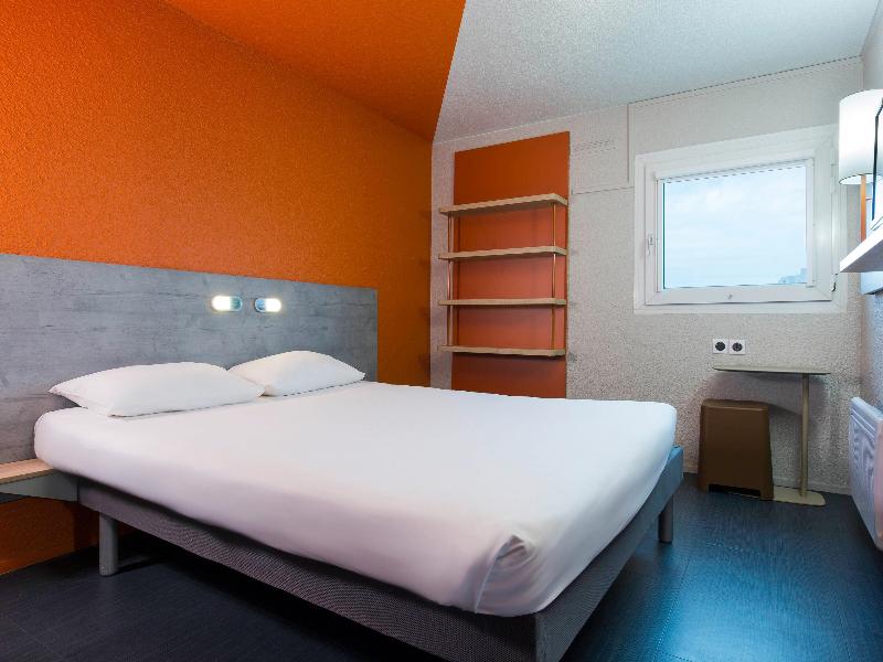 Ibis Budget Fresnes image
