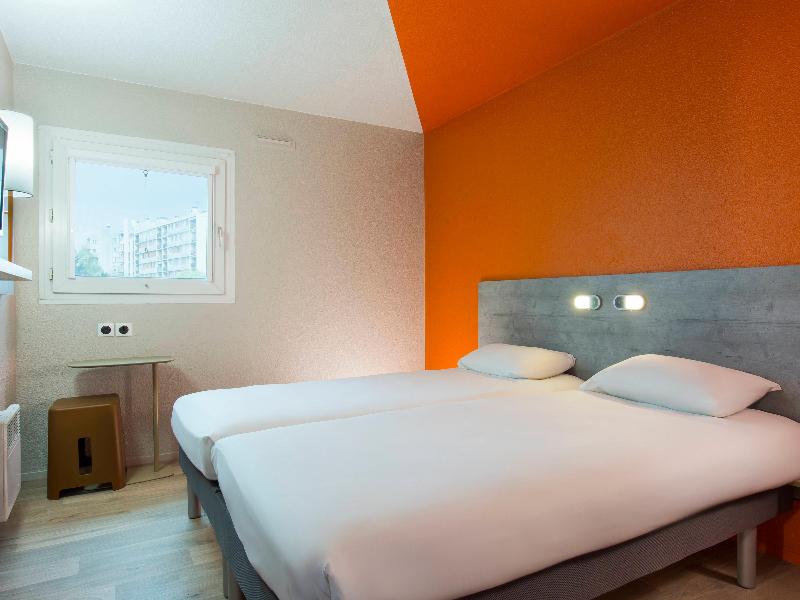Ibis Budget Fresnes image