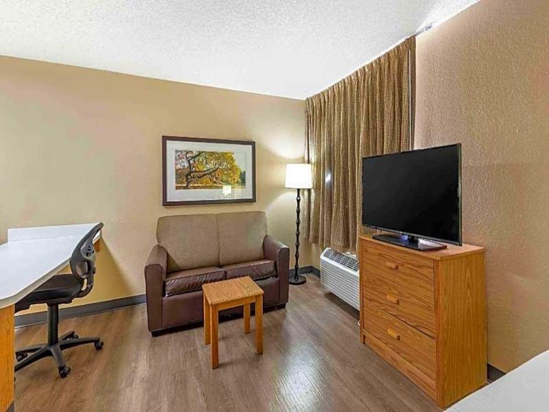 Extended Stay America Orlando Lake Mary 1040 Green image