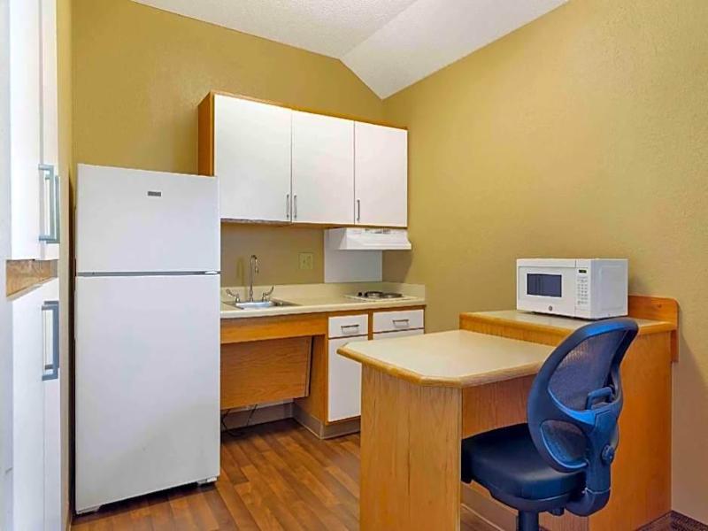 Extended Stay America Orlando Lake Mary 1040 Green image